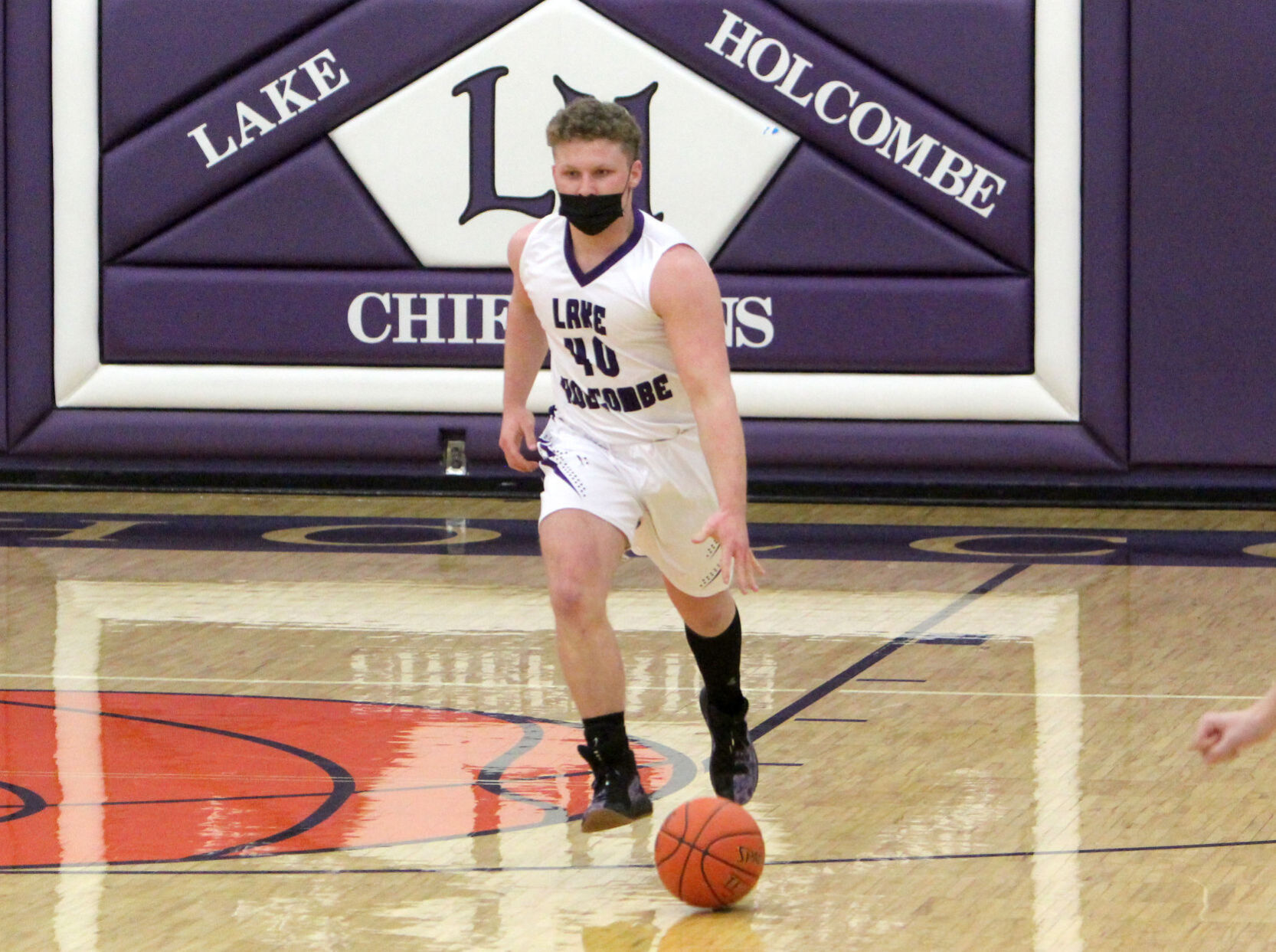 Winter at Lake Holcombe boys basketball 1-5-21